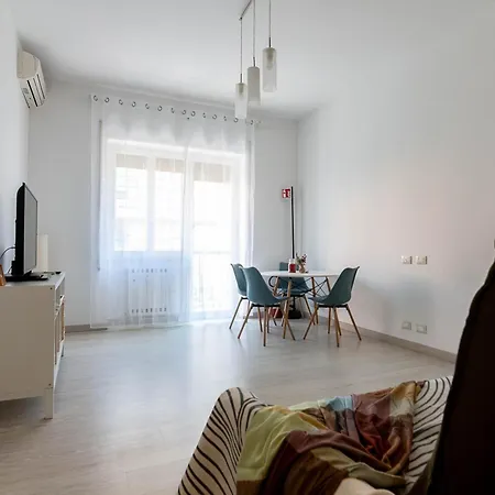 La Tana Apartment
